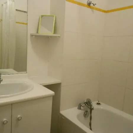 Apartamento Résidence Pic De Lia - 6 Personnes Au Centre Du Village Mae-6204 Cadeilhan-Trachere